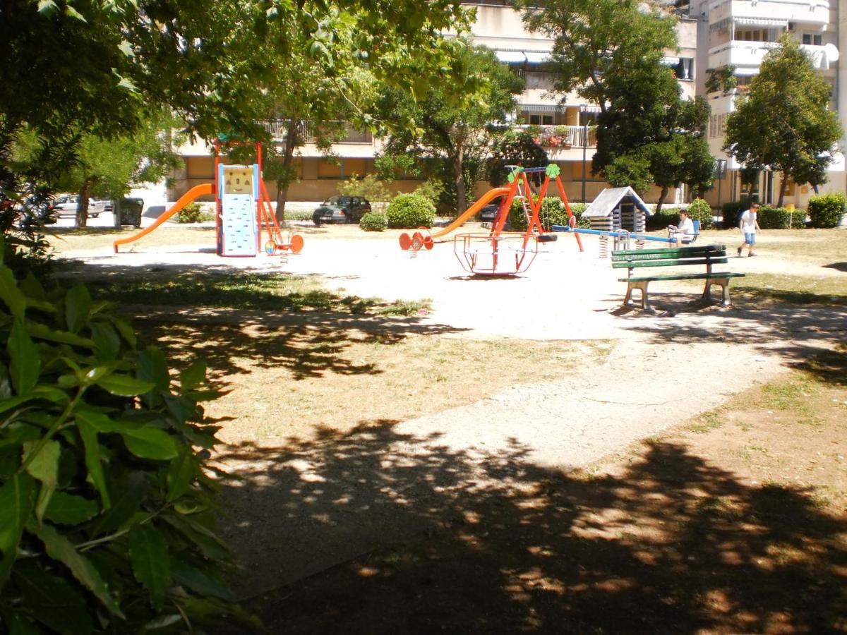 Apartment Lana Omiš Εξωτερικό φωτογραφία