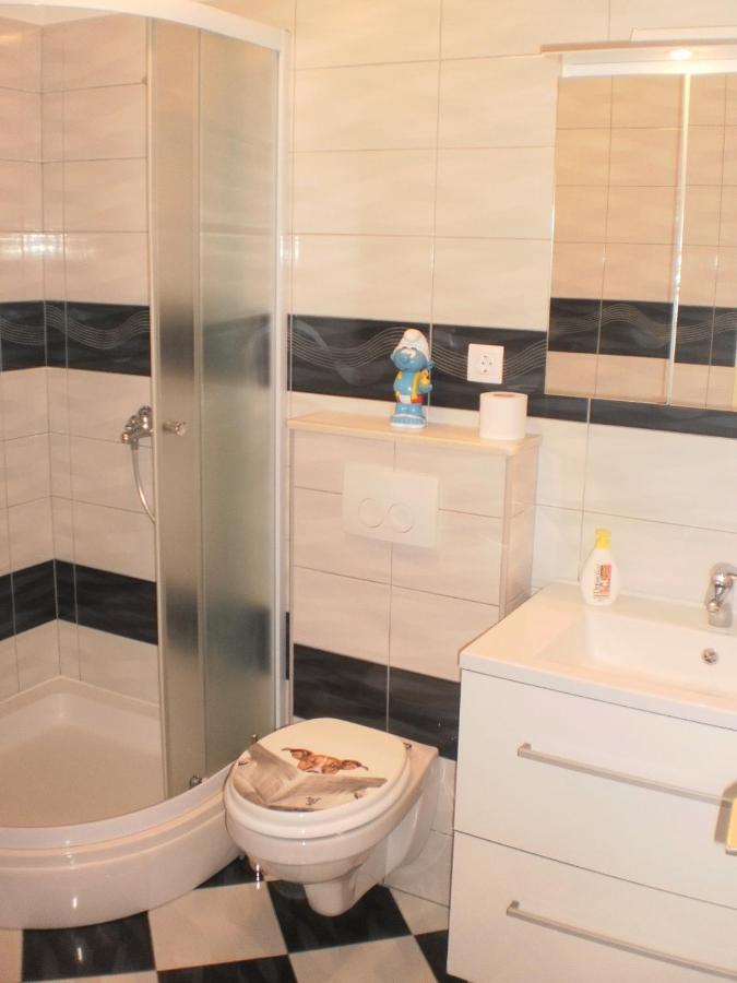 Apartment Lana Omiš Εξωτερικό φωτογραφία