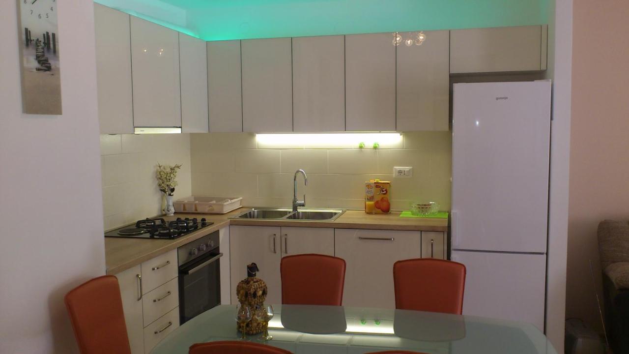 Apartment Lana Omiš Εξωτερικό φωτογραφία