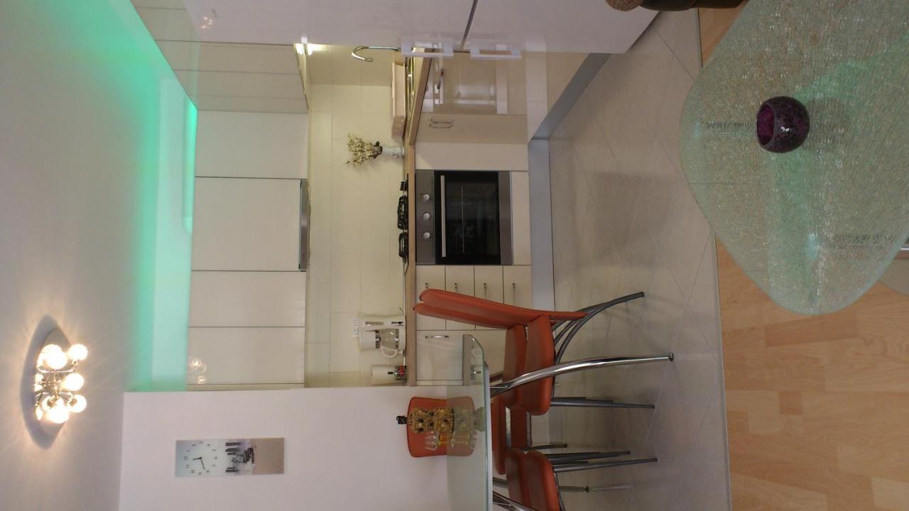 Apartment Lana Omiš Εξωτερικό φωτογραφία